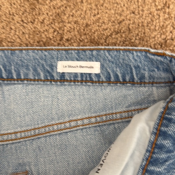 Frame Le Slouch Distressed Denim Bermuda Shorts Light Wash - Picture 7 of 10